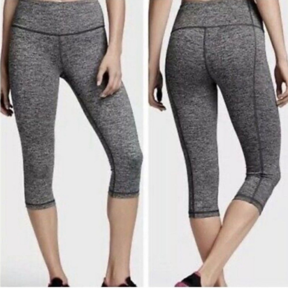 VSX Knock Out Crop Leggins. Marble Gray. Size S.